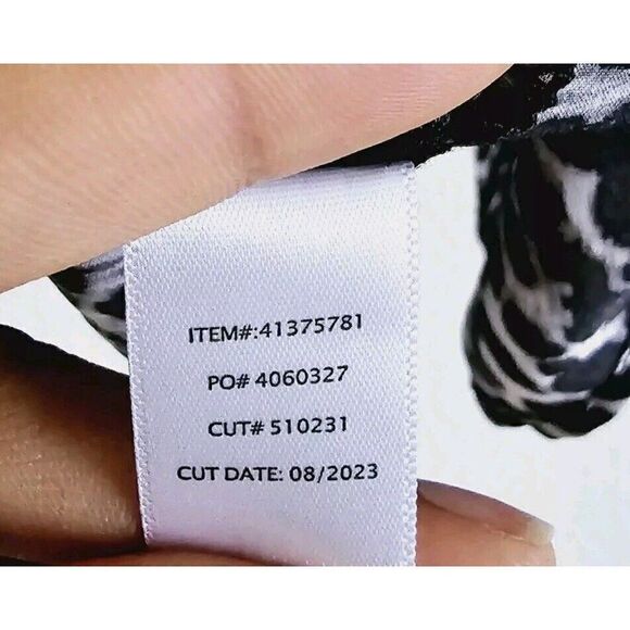 Torrid Peplum Satin Button Front Long Sleeve Top Size 3X - Picture 9 of 10